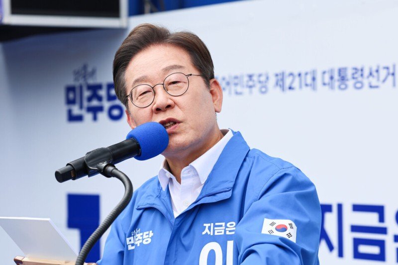이재명 후보 명함 30만 장 주문 뒤 잠적…피해업체, 경찰 신고