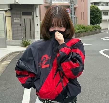 정치색 논란에 선 카리나…"대선이슈 불똥튈까" 모델 기용 업체들 '난감'