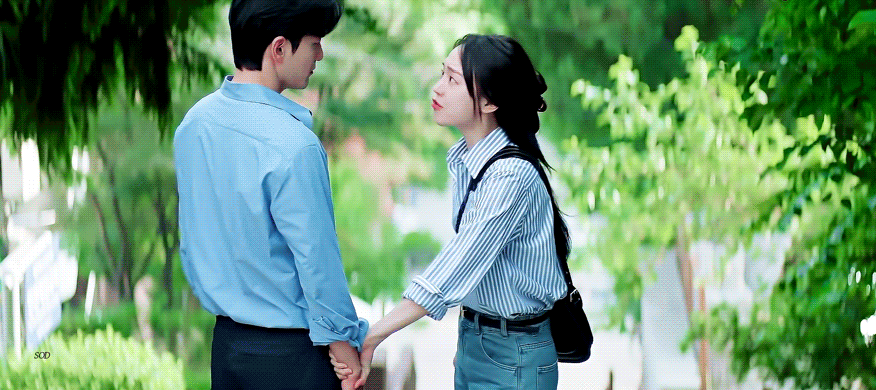 듣는 사람들마다 은근 갈린다는 우즈-Drowning 속 최애 가사.gif | 인스티즈