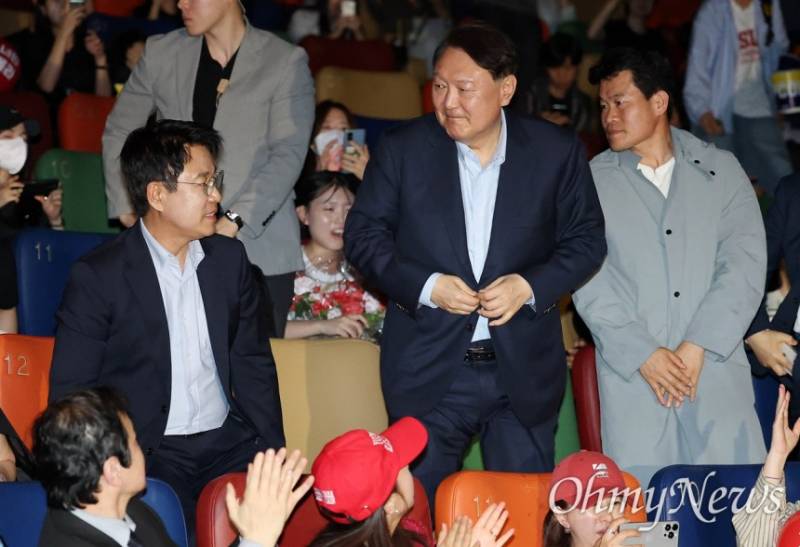 눈을 의심하게 된다는 오늘 1시간 전 뉴스.JPG | 인스티즈