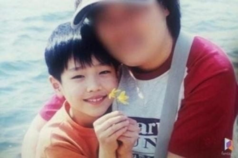 아버지를 빼닮았다는 서강준의 어린 시절 모습 | 인스티즈
