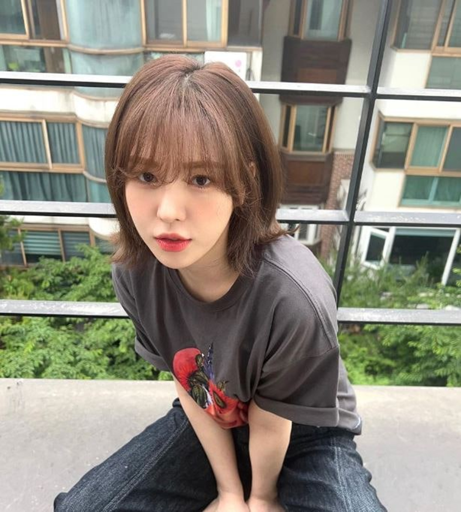 너무 잘 어울려서 난리난 웬디 새 헤어.jpg