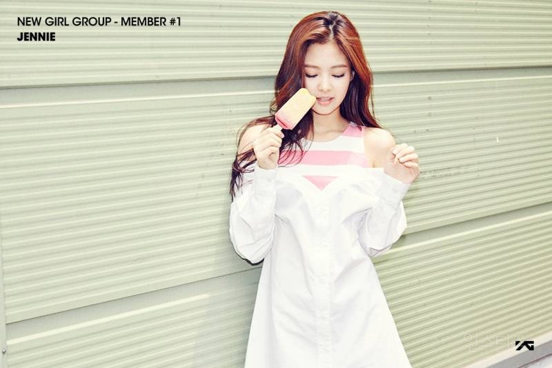 9년전 오늘 첫공개된 블랙핑크 멤버 | 인스티즈