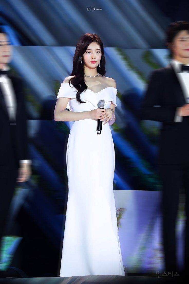 백상예술대상에서만 드레스 무려 21벌 입었다는 수지 드레스 모음 (데이터주의) | 인스티즈