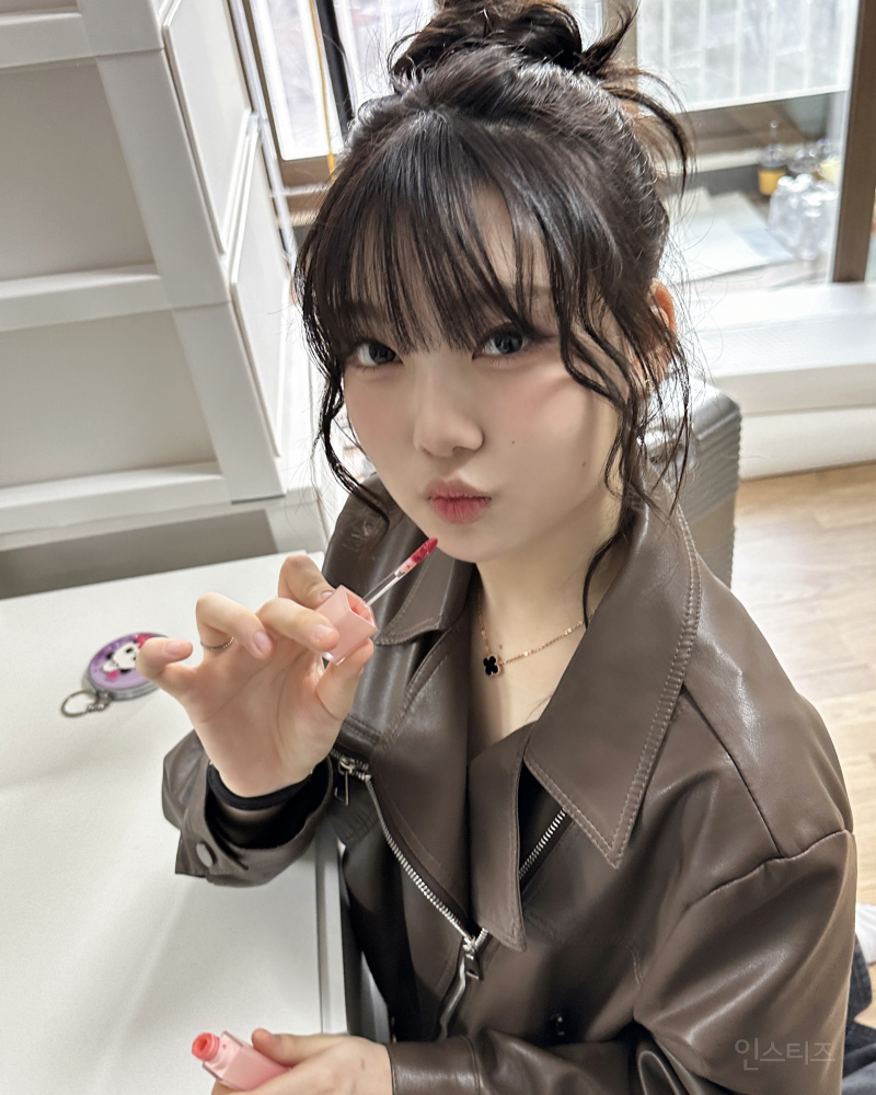 확신의 햄찌상 같은 WM에서 데뷔하는 여돌 멤버.jpg | 인스티즈