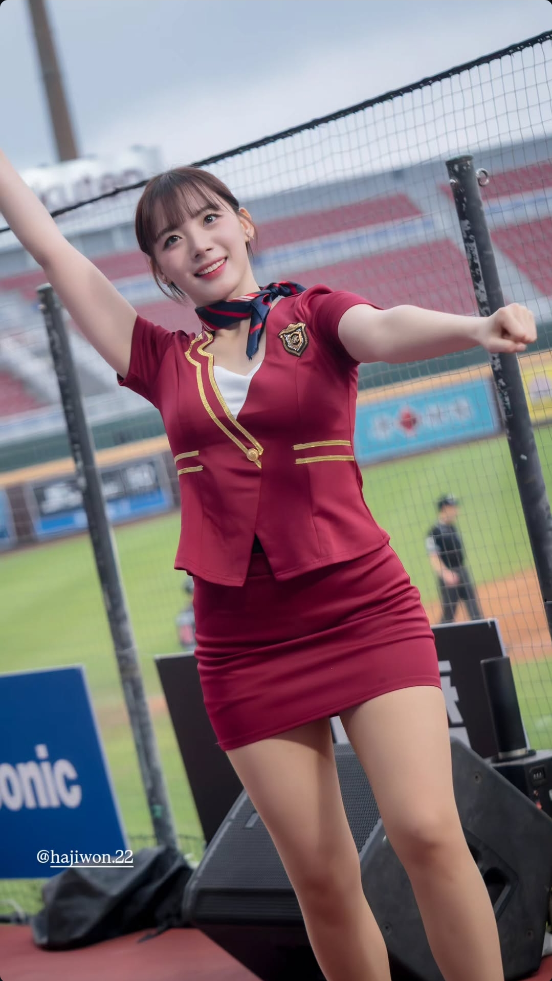대만에서..승무원룩 하지원 치어리더.jpg | 인스티즈